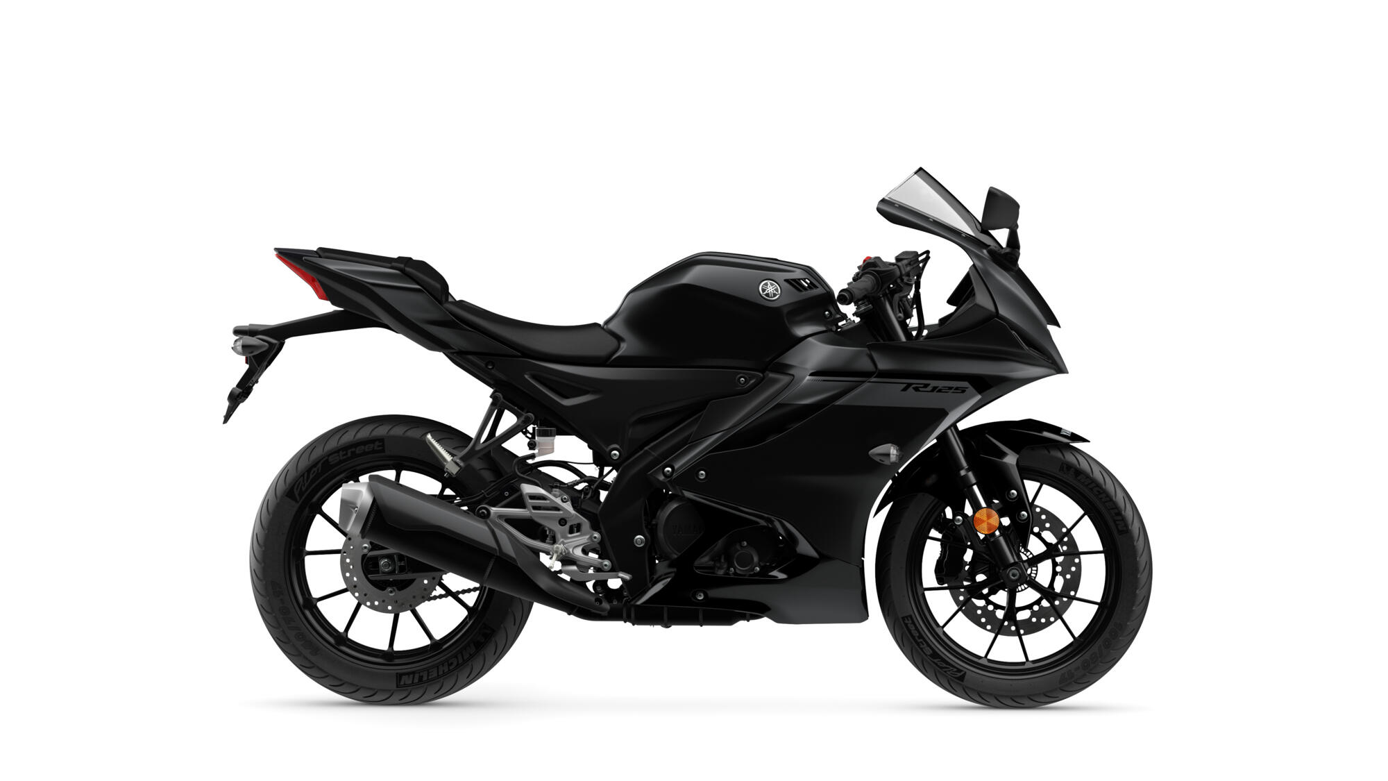 2025-Yamaha-YZF-R125-EU-Tech_Black-Studio-002-03