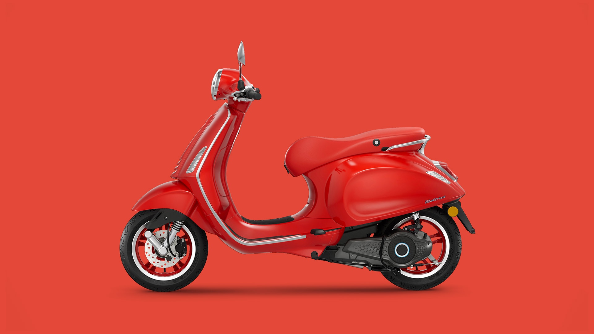 Vespa_Facelift_Elettrica45-RED_gallery_1920x1080_2