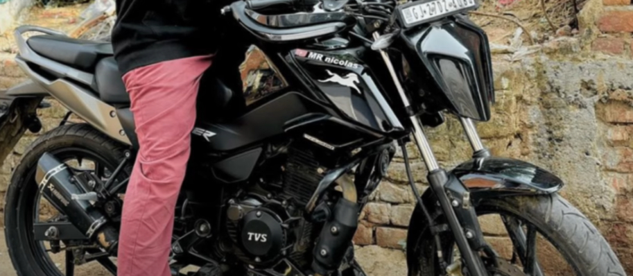 tvs raider duke face 2000 rs