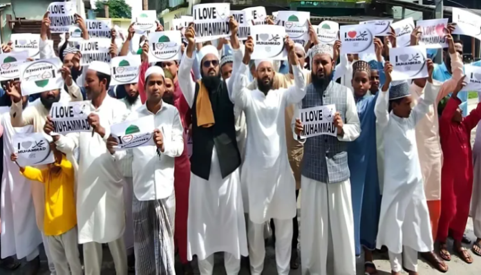 I-Love-Muhammad-controversy